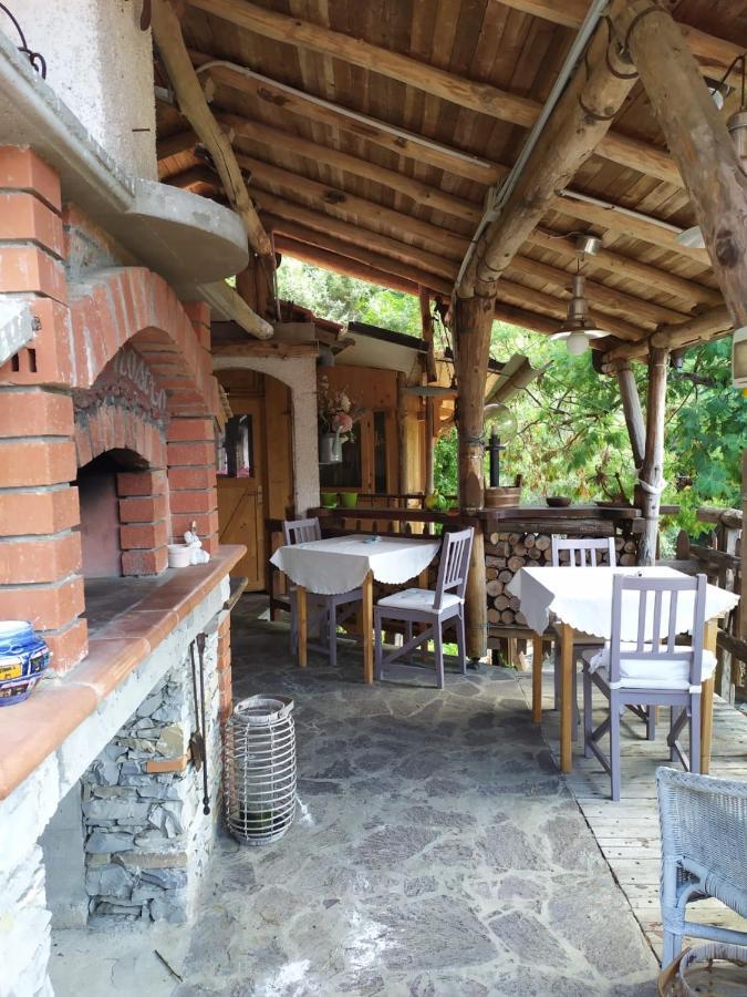 Bed & Breakfast Lujocanda Казарца-Лигуре Экстерьер фото